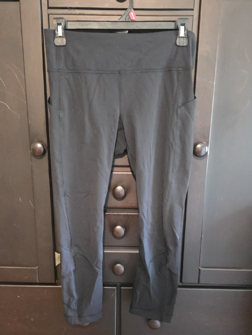 Lululemon black Capri